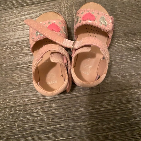 Girls sandels US size 21 - Picture 3 of 3